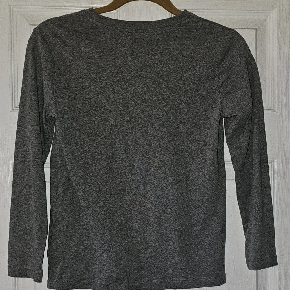 Old Navy Heather Gray Long Sleeve Boy's Top